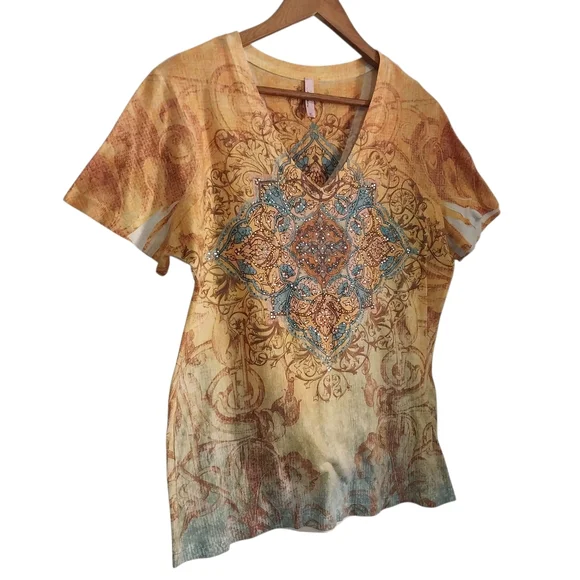 Kiara Size XL Multi Colored V-Neck Short Sleeve Embellished Boho Y2K Style Top - Picture 3 of 9